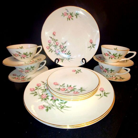 VERY RARE 4 Piece Place Setting Edwin‎ Knowles Sweetheart Rose H4051 - Picture 2 of 3